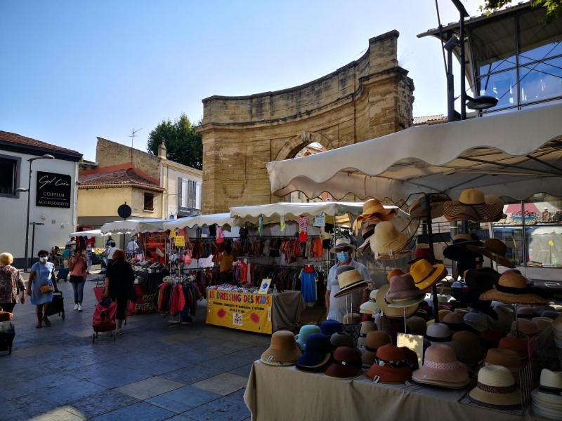 La Palmeraie Istres Buitenkant foto