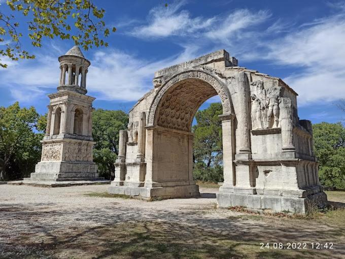 La Palmeraie Istres Buitenkant foto