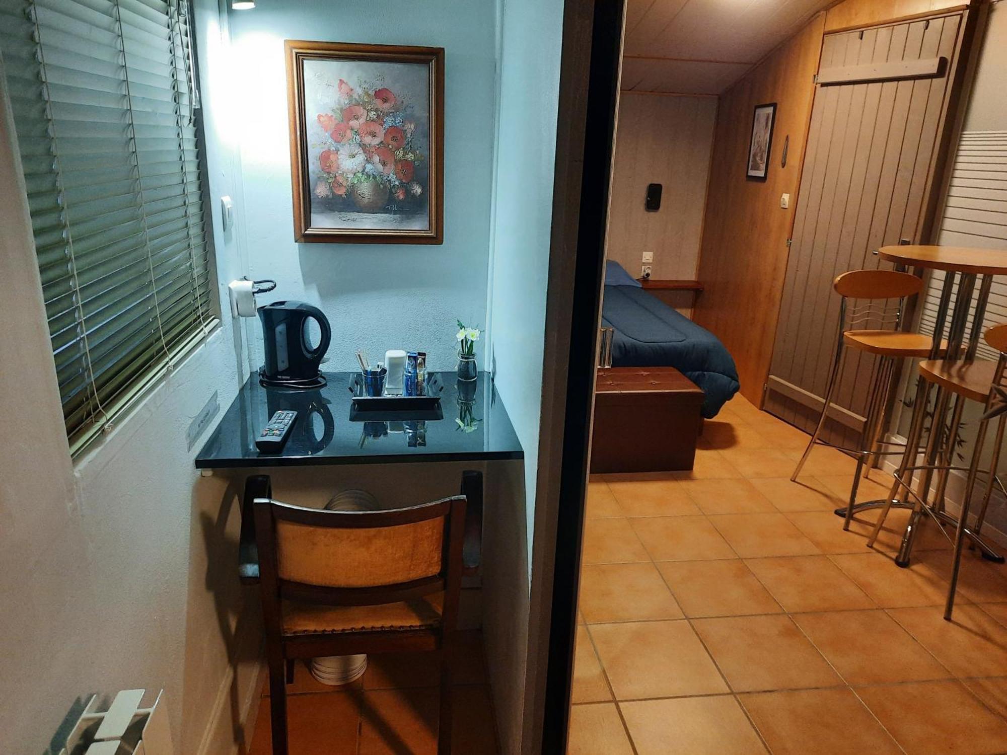 La Palmeraie Istres Buitenkant foto